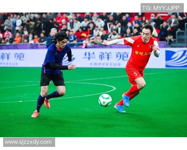 大连人迎战穆尔西亚期待精彩对决展现足球魅力与团队精神