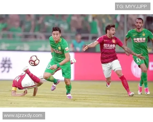 2014年广州恒大与柏队激战回顾:巅峰对决中的精彩瞬间与战术分析